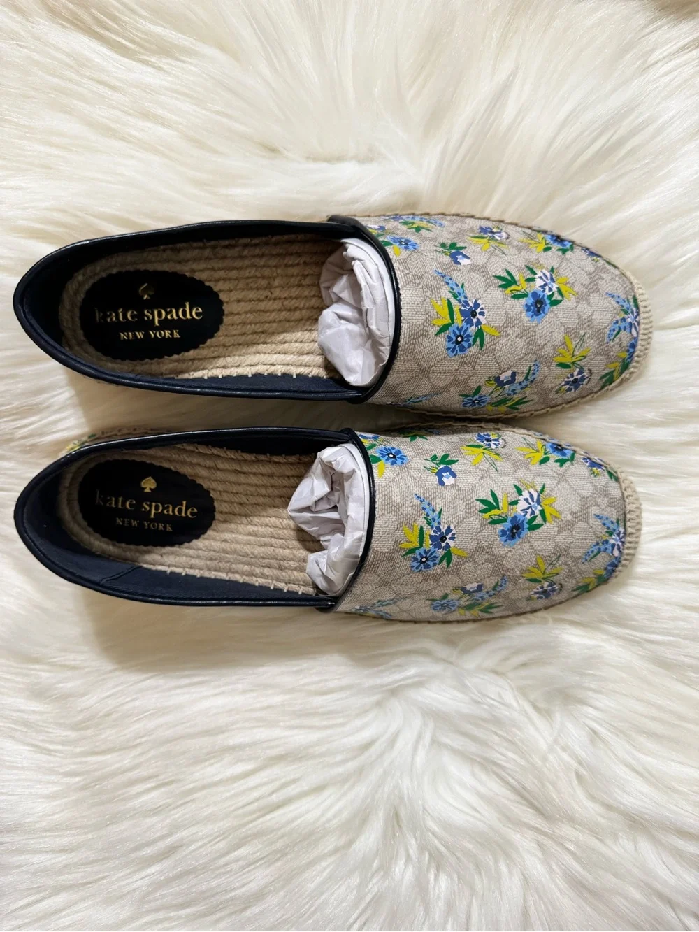 Kate Spade || Gwen Spade Flower Espadrille
